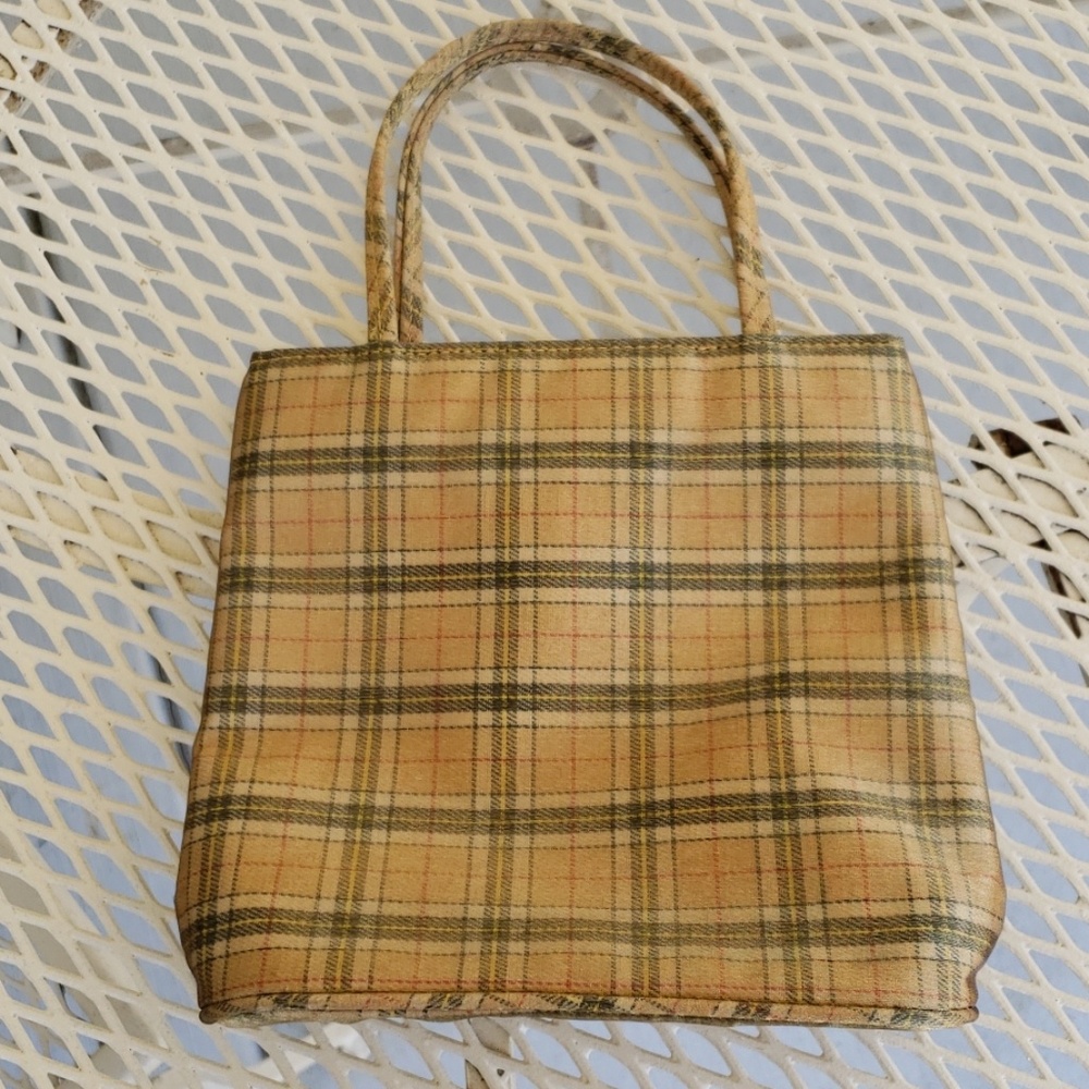 Estee Lauder mini purse